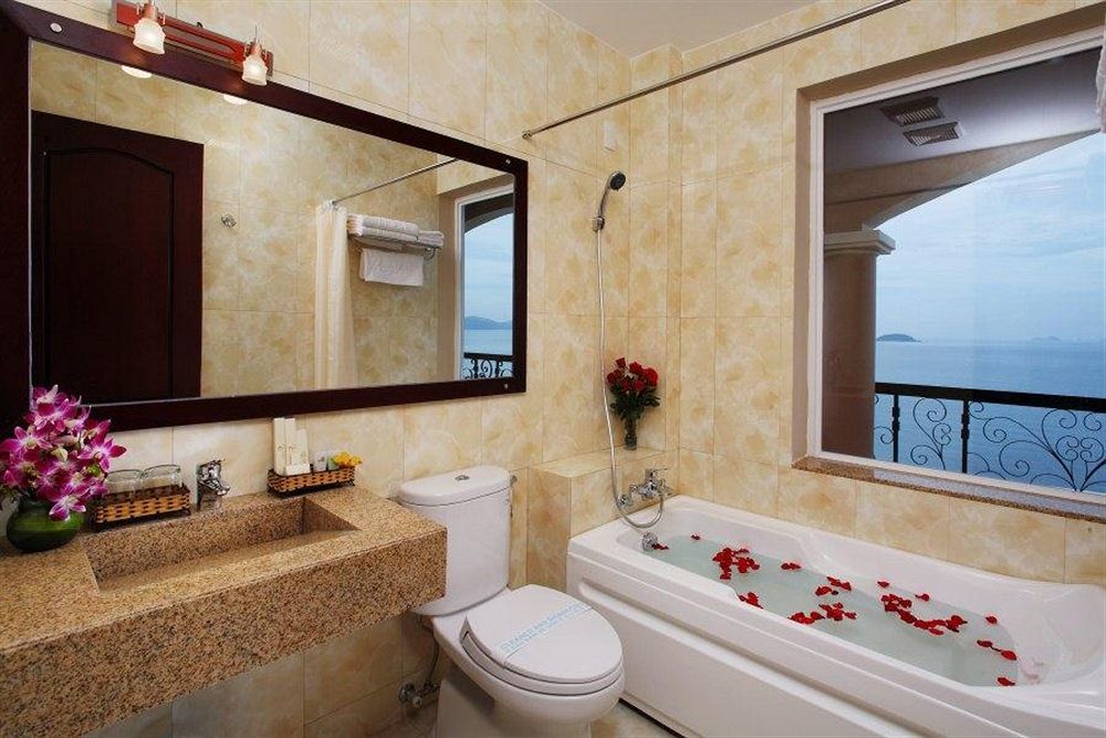 Fairy Bay Hotel Нячанг Экстерьер фото